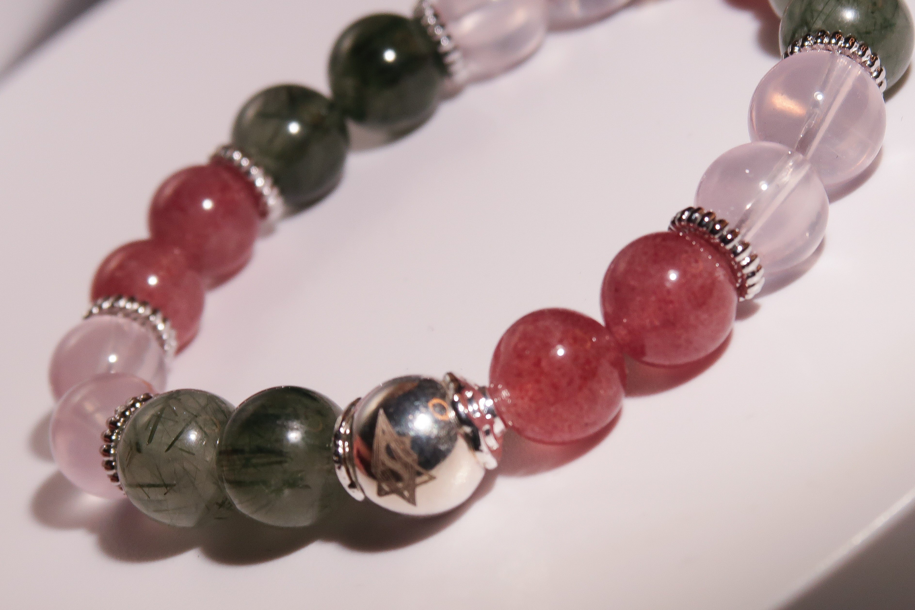 Heart Chakra Healing Bracelet - Elan of Heart
